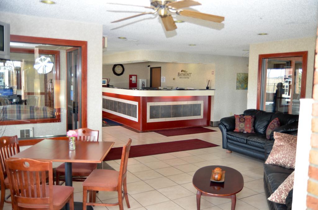 Baymont By Wyndham Port Huron Exterior foto